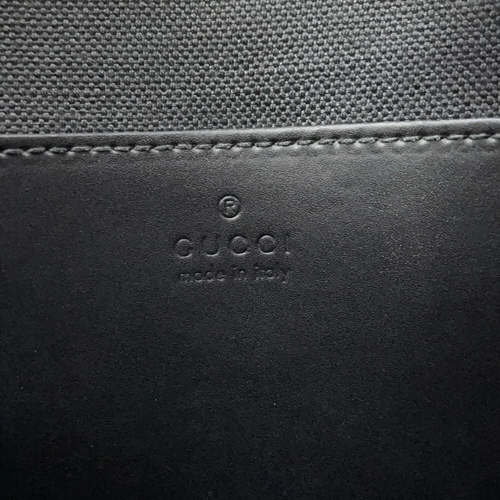 GUCCI Authentic Black Shoulder Bag - Picture 16 of 16